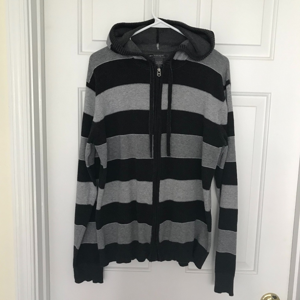 RETROFIT Full Zip Hooded Shirt